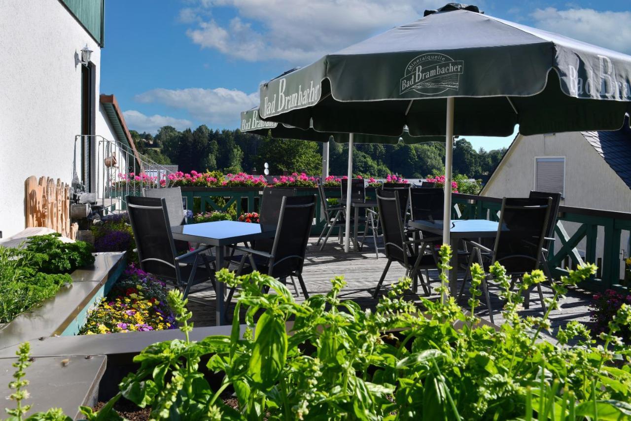 Landhotel Jungbrunnen Bad Brambach Bagian luar foto