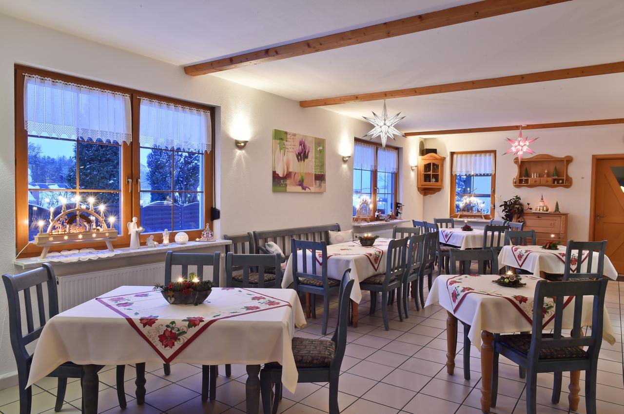Landhotel Jungbrunnen Bad Brambach Bagian luar foto